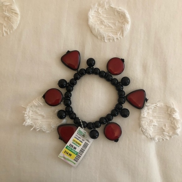 BRACELET NWT - Picture 1 of 4